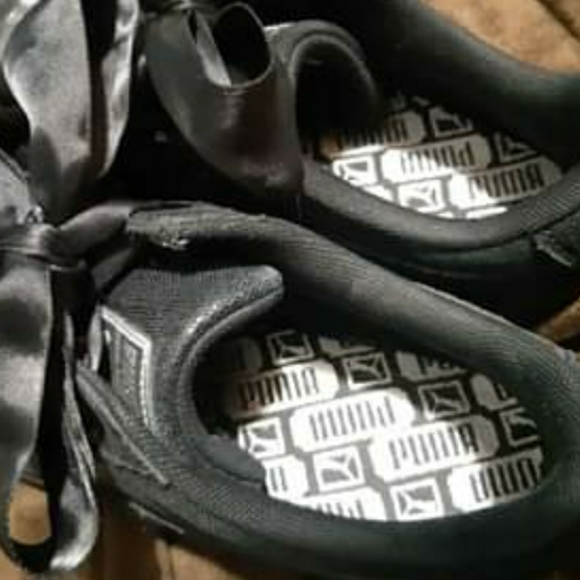 PUMA Basket Ribbon Laced Shoes (9) - Picture 2 of 4